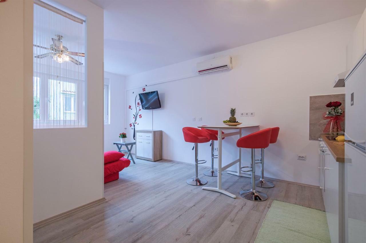 Danijela I Apartment